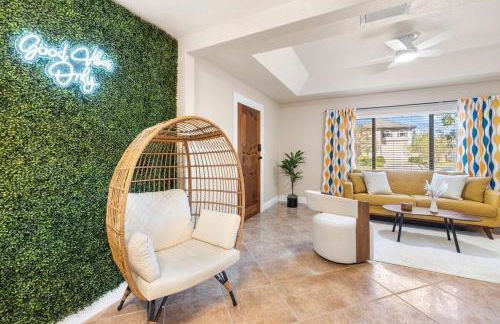 2 King Suites - Hot Tub - Large Patio - Sleeps 12 - Foto 2