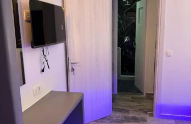 WHITE & BLUE Kamari - Foto 33