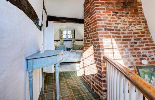 Eglantine - Photo 29