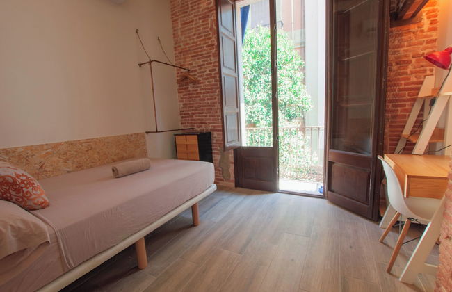 Classic Catedral Apartments - Photo 5