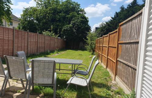 Modern 2 Bedroom APT 3 min walk to Tube station - Foto 42