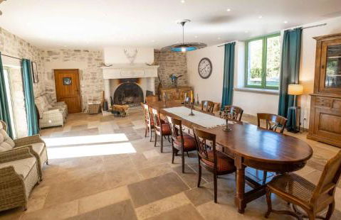 Mas des Sylves - Piscine intérieure chauffée - Parc de 100 hectares - Foto 17