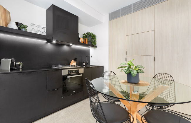 The Surry Apartments by Urban Rest - Photo 7