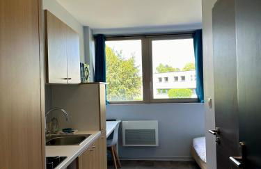 Studio 64 Rénové et Équipé - Nancy proche CHRU,CESI,FAC - Foto 2