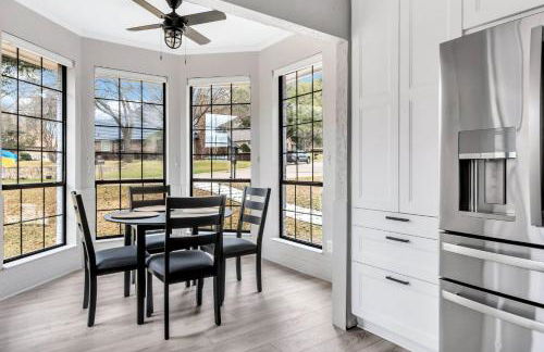 Jacuzzi Lakefront Home w/ Game room+play structure - Foto 6