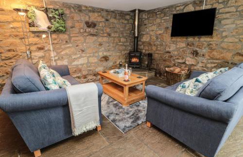 Granary Cottage - Photo 2