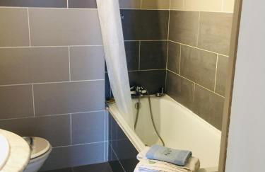 RDC dans maison "ilolil" a 1km plage de la Coudoulière - Foto 22