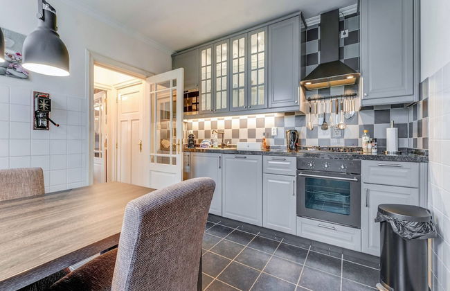 Atmospheric Apartment Near the Beach - Foto 8