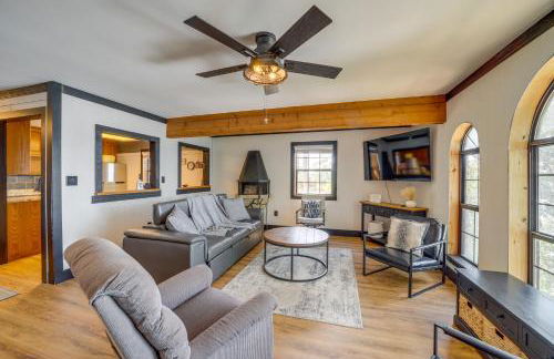 Private Hot Tub and Dock Lakefront Grove Retreat! - Foto 1