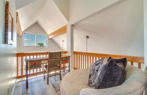 Bright Wyoming Retreat with Deck and Mountain Views! - Foto 3