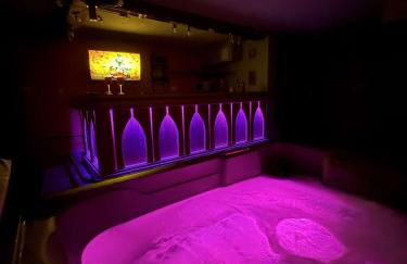 Le Savoyard - Bar & Jacuzzi - Foto 1