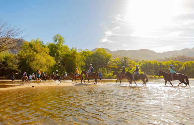 Quimixto Horse Ride & Kayaking - Foto 7
