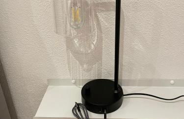 1,5-Zimmer, Top ausgestattet, 4 Pers, Souterrain, Self Check-in, Parkplatz, Netflix & Amazon Prime - Foto 35