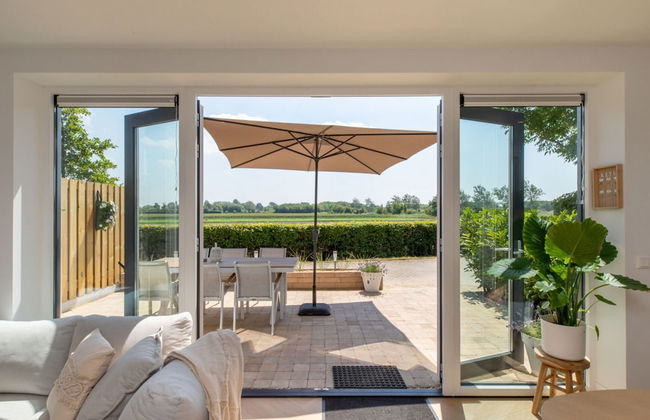 Nice Countryside Home With Garden - Photo 17