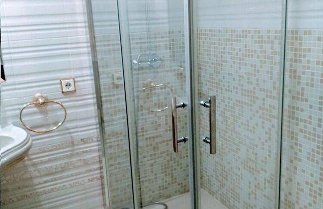 Wish Suite Central De Sevilla - Photo 39