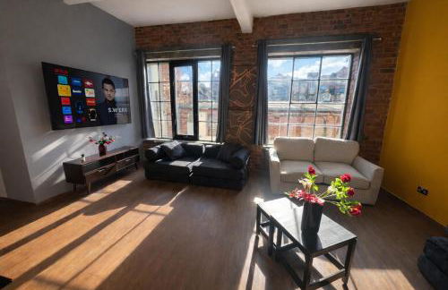 Central Apt - Sleeps 6- Steps to Bars & Restaurant - Foto 45