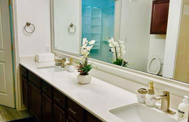 Cozy & Chic Frisco Scape - Foto 21