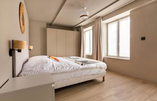 Standing 4 chambres et 4 salles de bains face marché de Wazemmes Lille - Foto 14