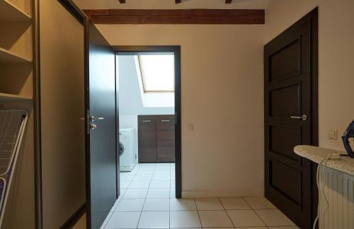 Bright 4 bedroom House with living room and work place Warsaw - Foto 9