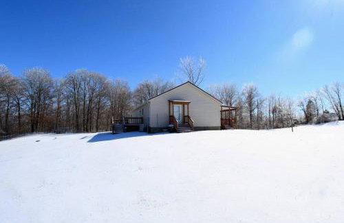 The Den at Buckskin- Entire House in Frankfort, OH - Foto 26