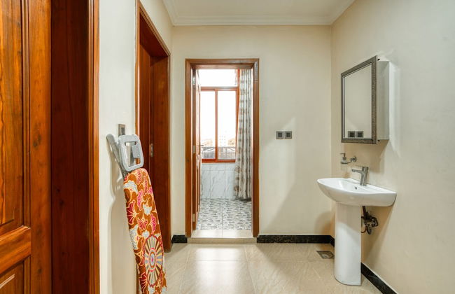 Kibo Palace Apartments - Photo 38