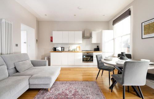 Stylish & Modern London Apartment in Honor Oak - Photo 5
