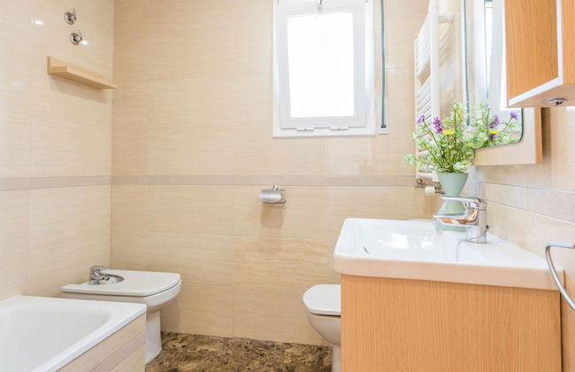 Modern Villa in Canyelles With Private Swimming Pool - Foto 14