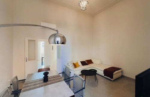 Iconic Ortigia Residence - CarAccess PrimeLocation DiningGuide - Foto 17