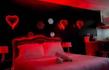 Joli studio avec jardin - Gare RER C -proche PARIS - Foto 5