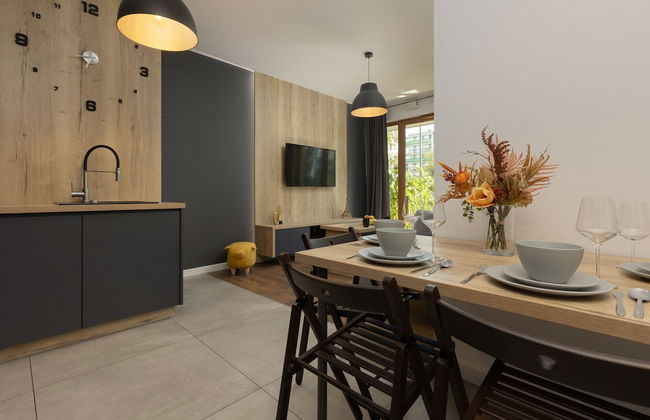 Modern Zoliborz Apartment by Renters - Foto 14