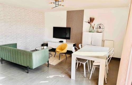 BtoBed - Location Professionnelle - Appartement 4 personnes Parking Gratuit - Proche Parc des Expositions et Aéroport CDG - Foto 9