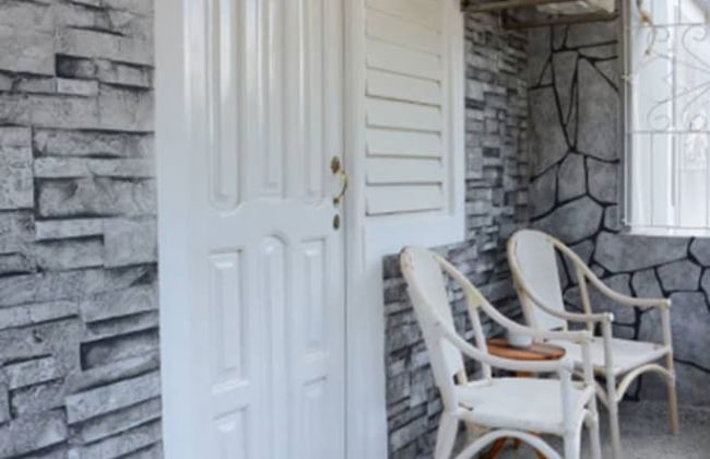 Aparthotel in Banes - Photo 20