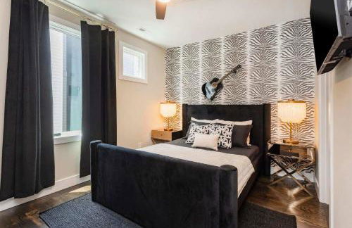 Brand New Elegance Rooftop Views of Nashville - Foto 12