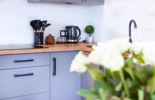 Brama Sanu - z prywatną linią brzegową Jeziora Solińskiego - pomosty - pontony - basen sezonowy - Foto 33