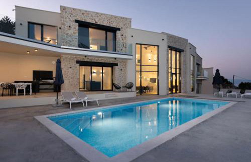 Luksuzna moderna vila sa panoramskim pogledom - Foto 27