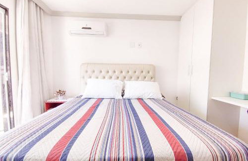 Suíte Aconchegante a uma quadra rua de Lazer - Foto 7