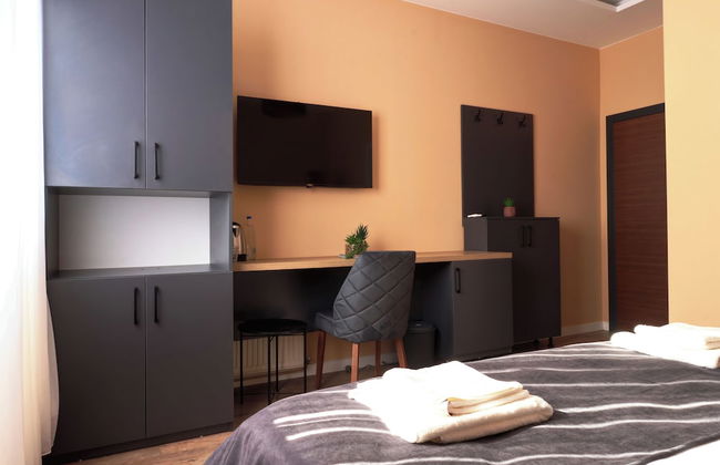 Midtown Prishtina Stays - Photo 10