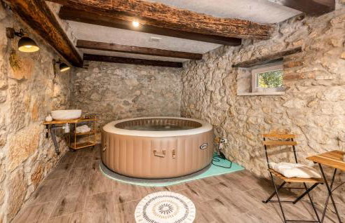 1 Bedroom Amazing Home In Ozalj - Foto 20