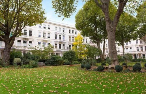 Amazing flat near South Kensington - 2 to 3 bedrooms - Photo 12