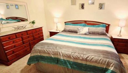 Hot Air Balloon Haven, Hot Tub, King Bed, Office, Foosball, Bball - Foto 5