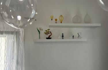 De Mio's Apartment - Photo 13