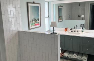 HIDDEN GEM - Family Friendly Pool Home -Welcome - Photo 38