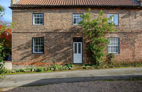 Ouse View House, Historic House with Log Burner and Countryside Views Near York - Foto 20