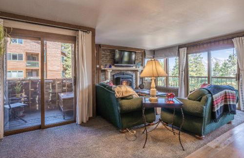 Brand New Listing! 5 minute walk to Canyon Lodge! Newly Updated Two-Bed, Two-Bath, Mountainback #14 - Foto 4