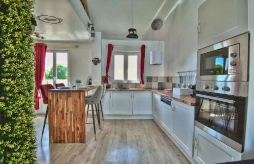 Alice aux pays des merveilles - Foto 9