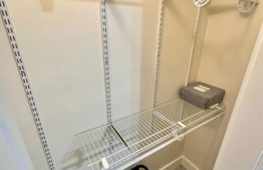 Newest Cottage Downtown. Pet Yes - Photo 55