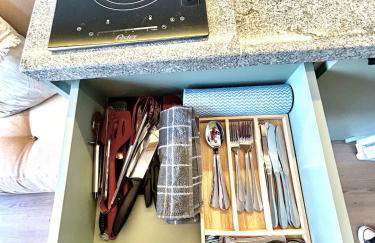 Moema URBAN Heaven - Piscina - Prox Metro - Prox Sh Ibirapuera - Cama Queen - Internet 500mbps - Ar cond - Cozinha completa - Academia - Churrasqueira - Foto 20