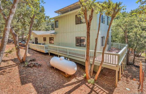 The Bungalow Partial Home Rental - Photo 26