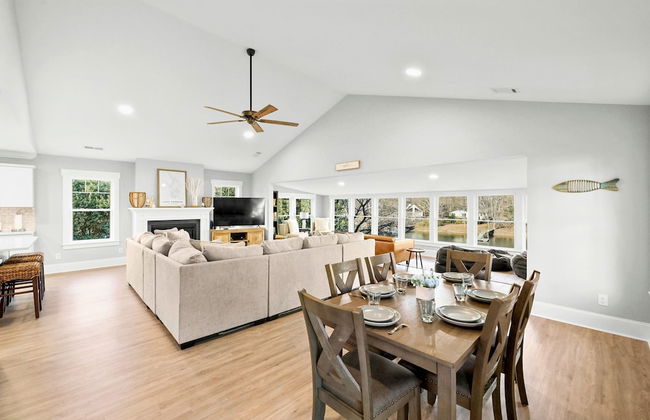 Dock Days by Avantstay Swimming Platform Dock - Foto 20