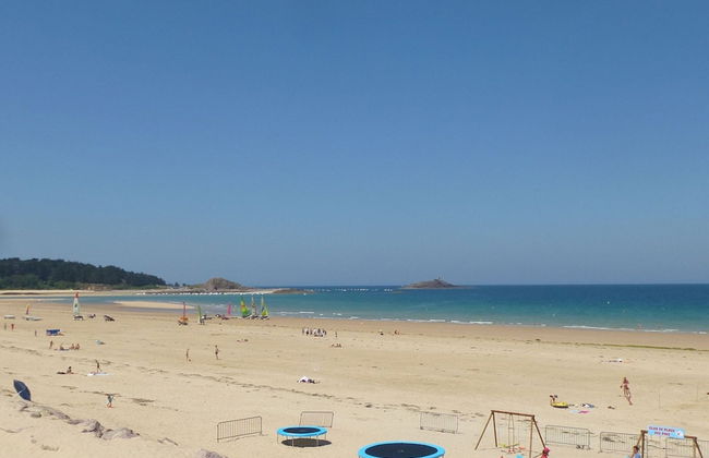 Stone House in Plurien Near Sandy Beaches - Photo 16